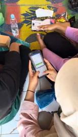 Dorong Pengelolaan Keuangan UMKM Lebih Tertata, KKN 70 UNS Kenalkan Aplikasi SIAPIK di Jerukwudel